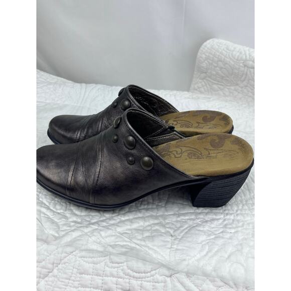 Romika Women 38 (US 6.5) Copper Studded Slip On Summer Clog Mules Shoes - Picture 11 of 11